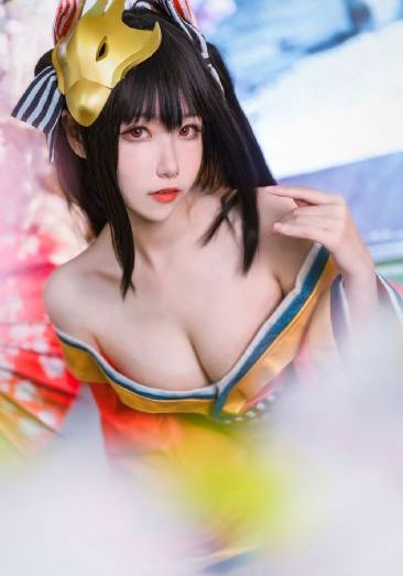 日韩美脚连裤袜丝袜在线_1080P日韩电影在线