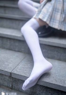 人妻丰满熟妇av无码区一乱码_BD英语在线播放观看