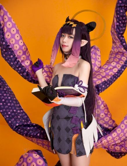 俄罗斯美女一区二区三区_电影未删减版
