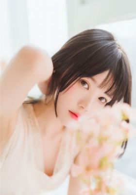 亚洲欧美丝袜国产_4K超清在线观看